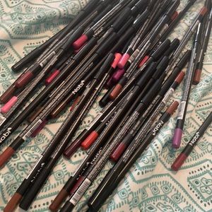 Nabi lip liner40piece mix color